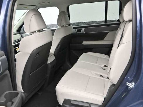 New 2027 Hyundai Santa Fe SEL AWD/4WD image 12