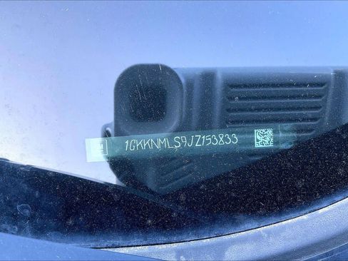 Used 2018 GMC Acadia SLT image 34