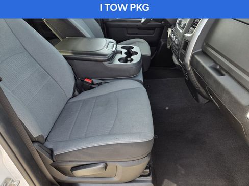 Used 2024 RAM 1500 Classic SLT image 17