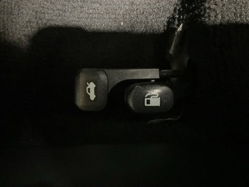 Used 2021 Hyundai Elantra N Line image 38