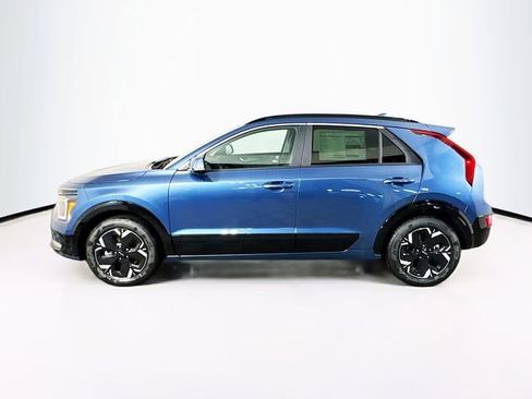 New 2026 Kia Niro Wind FWD image 8