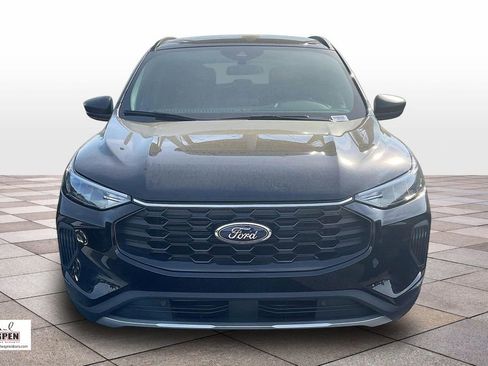 New 2026 Ford Escape ST-Line FWD image 17