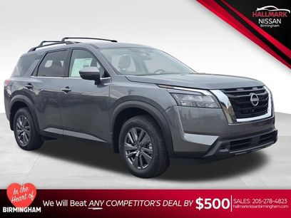 New 2025 Nissan Pathfinder SV