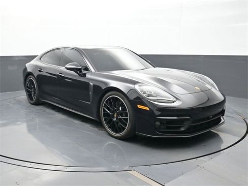 Used 2023 Porsche Panamera 4 image 26