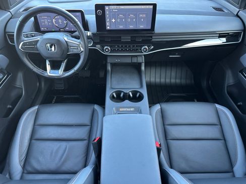 Used 2024 Honda Prologue Touring image 13