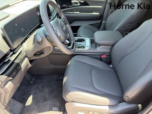 New 2026 Kia Carnival SX Prestige FWD image 9