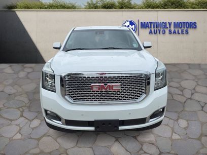 Used 2019 GMC Yukon XL SLT