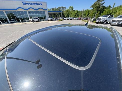 Used 2022 Honda HR-V EX image 11