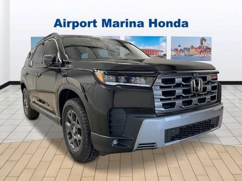 New 2026 Honda Pilot TrailSport image 9