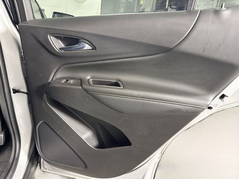 Used 2020 Chevrolet Equinox Premier w/ Premier Redline Edition image 28