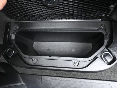 Used 2023 RAM 1500 Big Horn AWD/4WD image 38