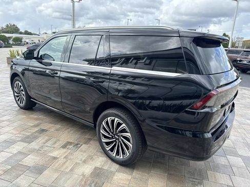 New 2025 Lincoln Navigator Black Label image 4