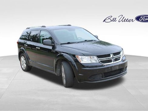 Used 2014 Dodge Journey SE w/ Flexible Seating Group FWD image 3