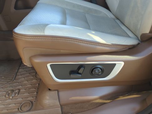 Used 2021 RAM 1500 Laramie image 14