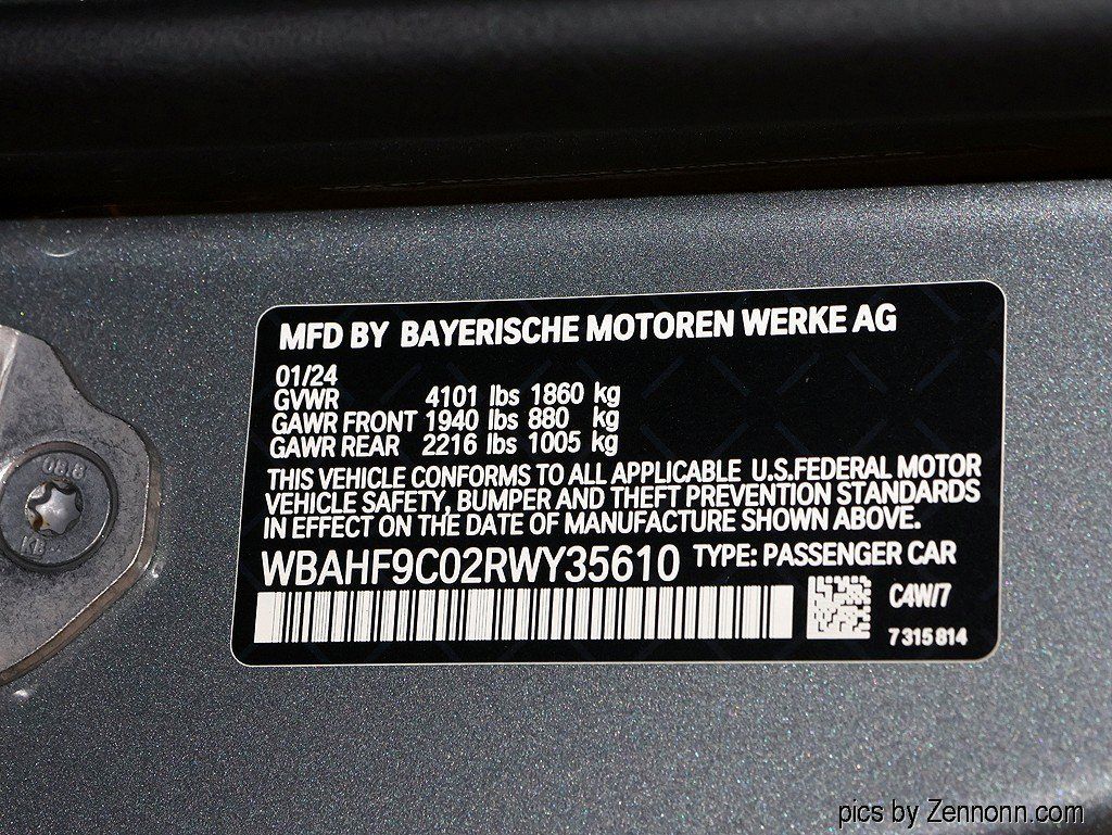 Used 2024 BMW Z4 M40i w/ Premium Package RWD image 35