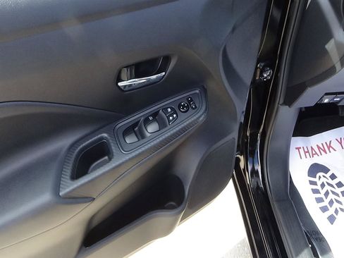 Used 2025 Nissan Versa SV FWD image 14