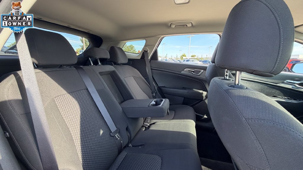 Used 2023 Kia Sportage LX AWD/4WD image 13