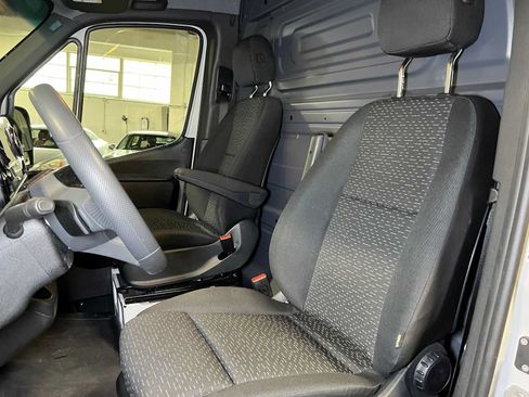 Used 2026 Mercedes-Benz Sprinter 2500 image 24