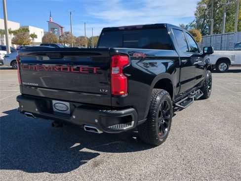 Used 2024 Chevrolet Silverado 1500 LTZ w/ Technology Package image 4