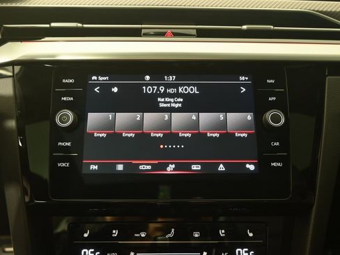 Used 2023 Volkswagen Arteon SEL Premium image 27