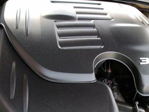 Used 2015 Chrysler 300 Limited w/ Driver Convenience Group image 26