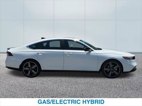 Certified 2024 Honda Accord Sport image 6