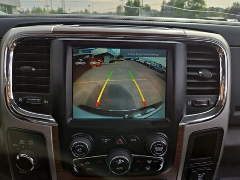Used 2017 RAM 2500 Laramie w/ Cold Weather Group AWD/4WD image 25