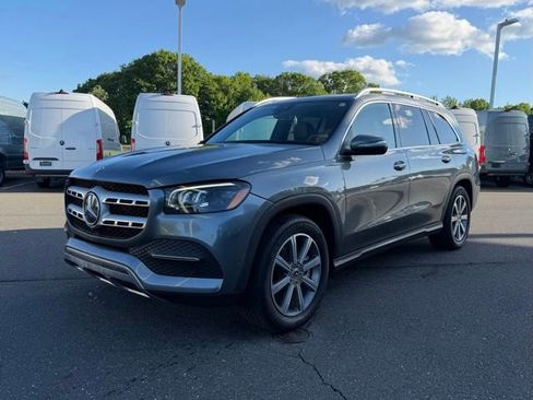 Used 2023 Mercedes-Benz GLS 450 4MATIC image 3