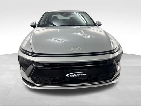 Certified 2026 Hyundai Sonata SEL FWD image 3