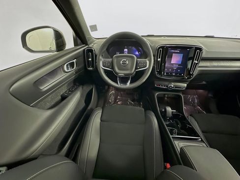 Used 2023 Volvo XC40 Recharge Plus AWD/4WD image 13