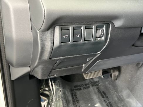 New 2026 Subaru Ascent Limited AWD/4WD image 29