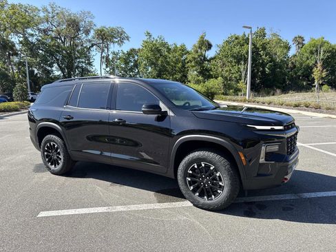 New 2026 Chevrolet Traverse Z71 w/ Enhanced Driving Package AWD/4WD image 1