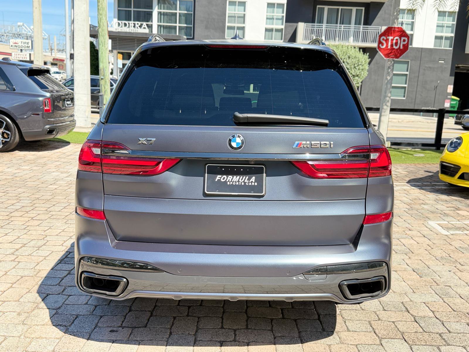 Used 2021 BMW X7 M50i AWD/4WD image 12