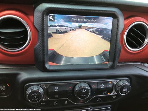 Used 2020 Jeep Gladiator Rubicon AWD/4WD image 15