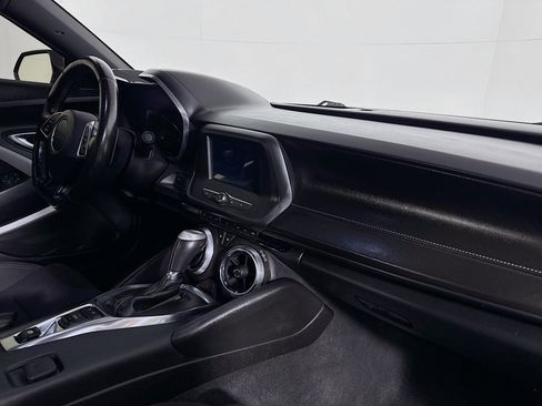 Used 2018 Chevrolet Camaro LT w/ RS Package image 25