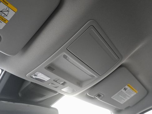 New 2025 Ford Ranger XLT w/ Black Appearance Package image 34