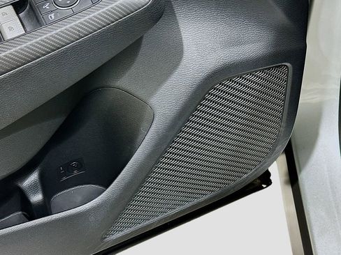 Used 2023 Mitsubishi Outlander SE FWD image 19