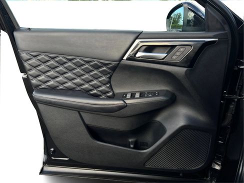 Used 2023 Mitsubishi Outlander SEL 40th Anniversary AWD/4WD image 26