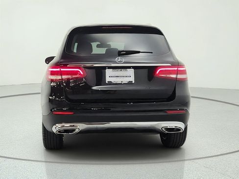 Used 2018 Mercedes-Benz GLC 300 image 6