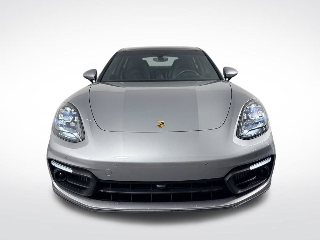 Used 2023 Porsche Panamera 4 Platinum Edition AWD/4WD image 2