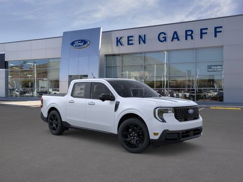 New 2026 Ford Maverick Lariat w/ Black Appearance Package AWD/4WD image 8