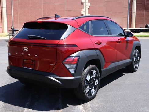 Used 2025 Hyundai Kona SEL AWD/4WD image 29