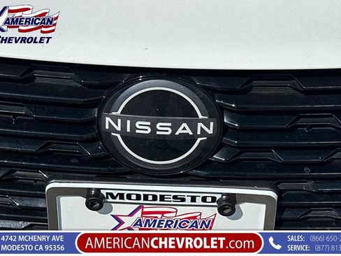 Used 2025 Nissan Sentra SV FWD image 38