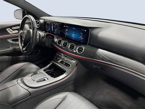 Certified 2022 Mercedes-Benz E 350 4MATIC Sedan image 12