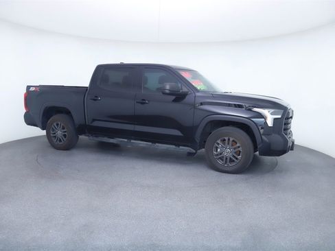 Used 2024 Toyota Tundra SR5 w/ SX Package image 9