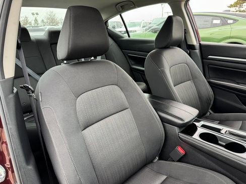 Used 2023 Nissan Altima 2.5 SV image 19