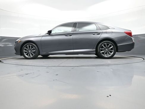 Certified 2021 Honda Accord EX-L image 33