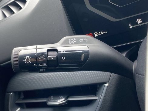 New 2025 Kia K4 GT-Line Turbo FWD image 34