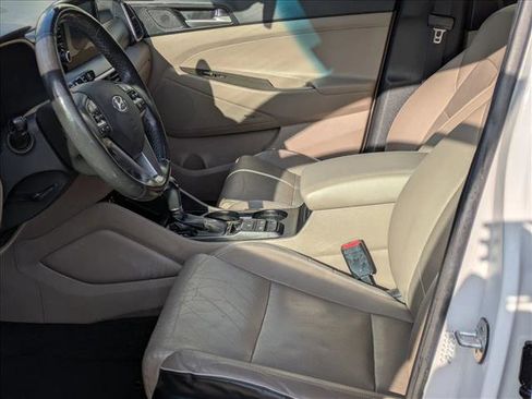 Used 2019 Hyundai Tucson Ultimate w/ Cargo Package image 15