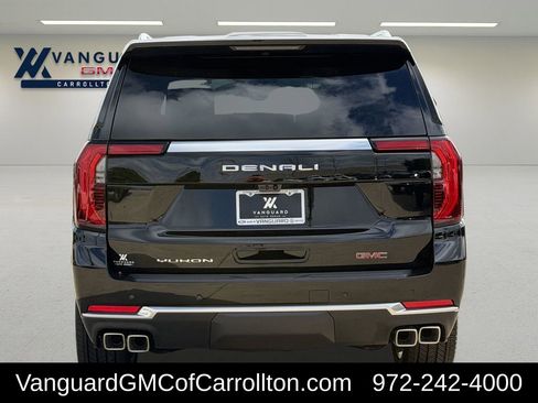 New 2026 GMC Yukon XL Denali w/ Denali Reserve Package AWD/4WD image 4